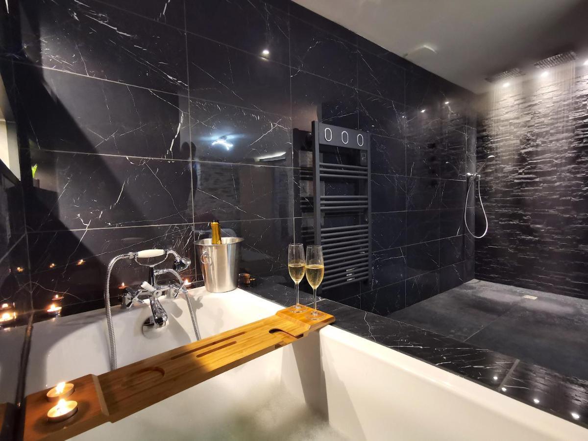Appartement luxueux au coeur de la Doutre Angers Extérieur photo